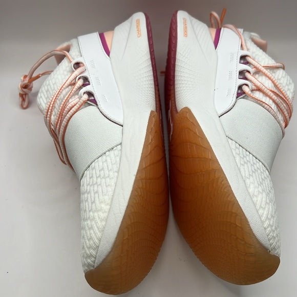Under Armour Charged Breathe Sneakers Women's 7 NIB - Picture 7 of 10